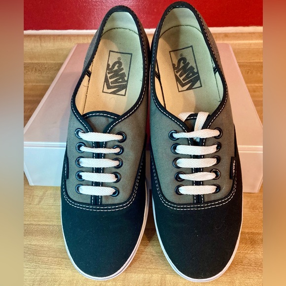 VANS Off The Wall Lace Up Low Top Black/Gray Mens 7.5 Womens 9 - Picture 3 of 7